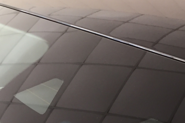 汽車玻璃上的感應器